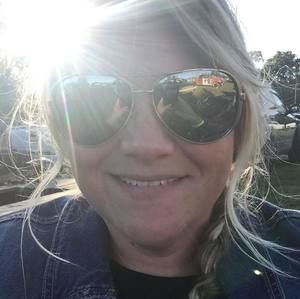 Meet your Posher, Toni